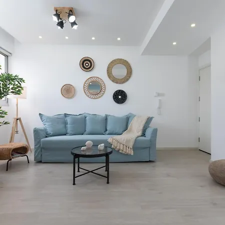 Zen 1 In Ларнака