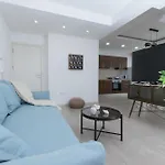 Zen 1 In شقة