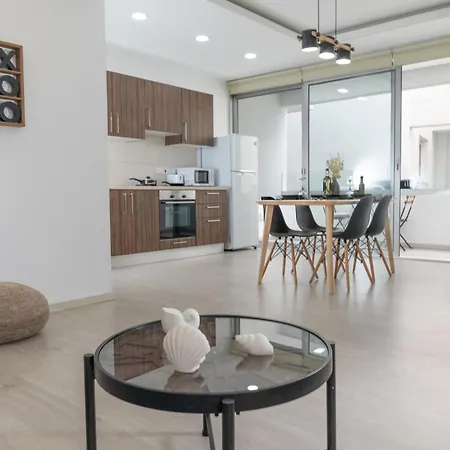 Zen 1 In لارنكا